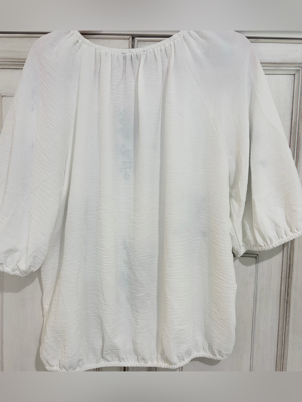 NWOT SZ L Ava & Grace White Peasant Tunic with Navy Floral Embroidery - Picture 2 of 6